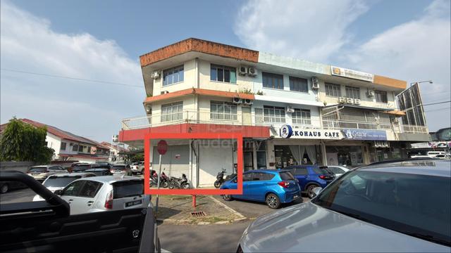 Iramanis Centre Ground Floor Shop For Rent 1