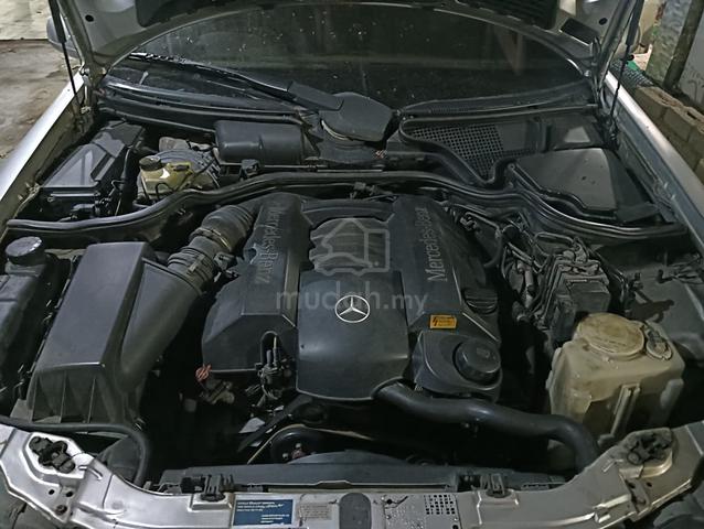 1995 Mercedes Benz 280E 2.8 (A) - 4