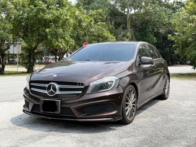 2015 Mercedes Benz A180 AMG 1.6/ CBU/ 3yWrty/ 1Own - 1