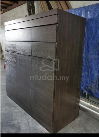 Solid plywood cabinet - photo 2 of 2