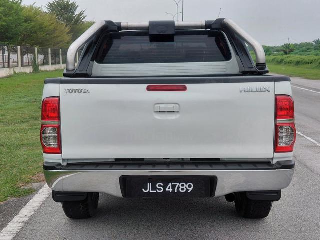 2009 Toyota HILUX 2.5 G (M) CATBARU SIAP TUKARNAMA - 4