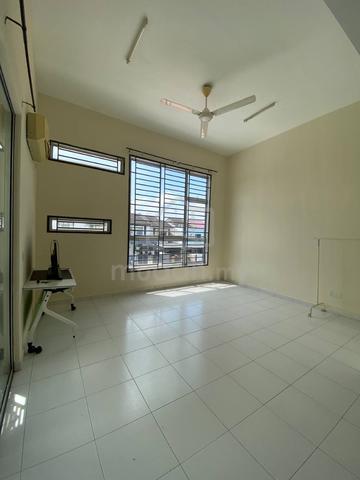 Bukit Indah 2Storey Jalan Indah 29 G&G Below Market Price Limited Unit 5