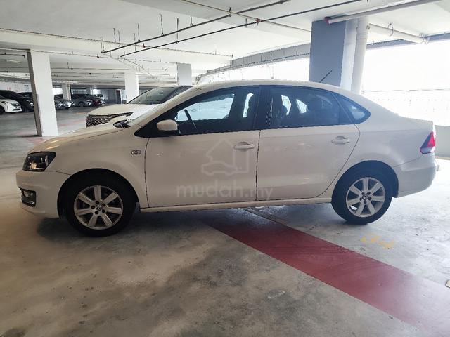 2017 Volkswagen VENTO 1.6 COMFORTLINE (A) - 4