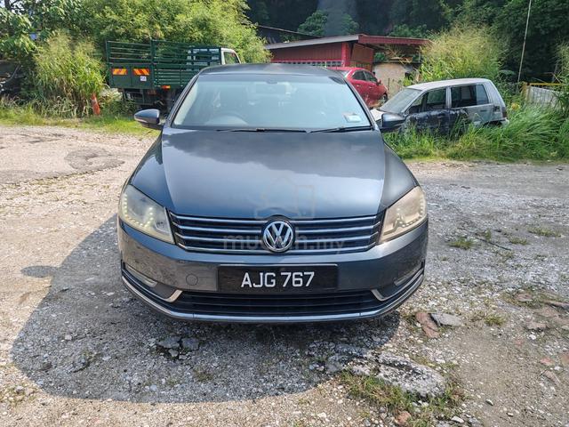2013 Volkswagen PASSAT 1.8 TSI (CKD) (A) - 4