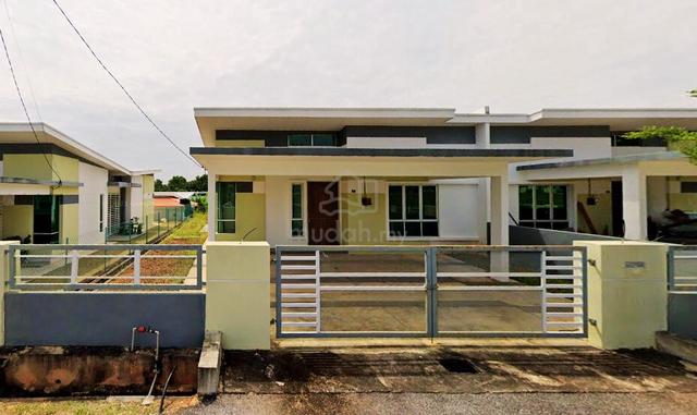 Depan Padang SemiD Setingkat Bandar Puteri Jaya 3A Sungai Petani Kedah 1