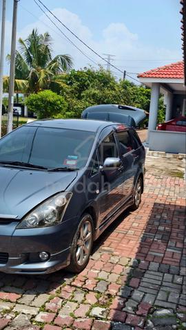 2004 Toyota WISH 1.8 TYPE S (A) - 2