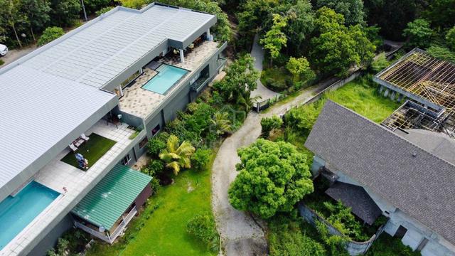 Contemporary Hillside Villa With Panoramic Sea View, Langkawi Island