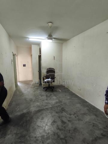 Enggang Apartment 1