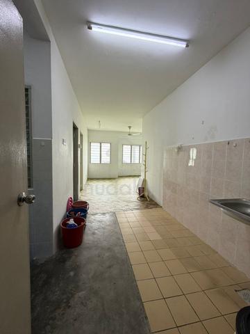 Laman Damai Kepong (Li Garden) 1