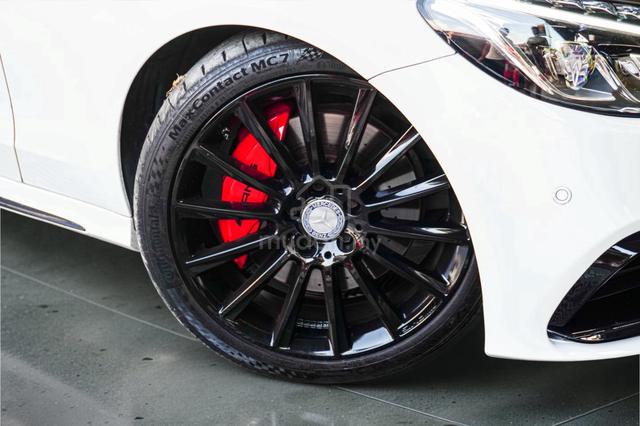 NEW STOCK, MERCEDEs C250 COUPE 2.0 T AMG RED INTER - 4