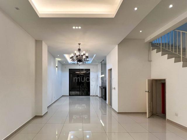 [Kitchen Airconds ready] Terrace House Rent Eco Grandeur Puncak Alam 1