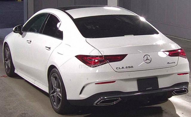 2021 Mercedes Benz - 4