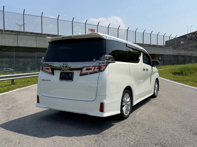 Toyota VELLFIRE 2.5 ZA Facelift LTA PCS P/boot - 5