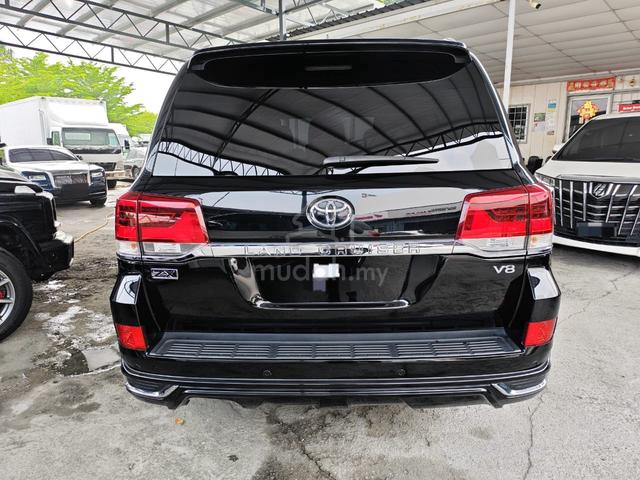 2017 Toyota LANDCRUISER 4.6 ZX (A) Boleh Loan - 4