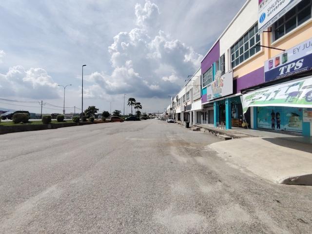 Double Storey Shoplot For Rent 1