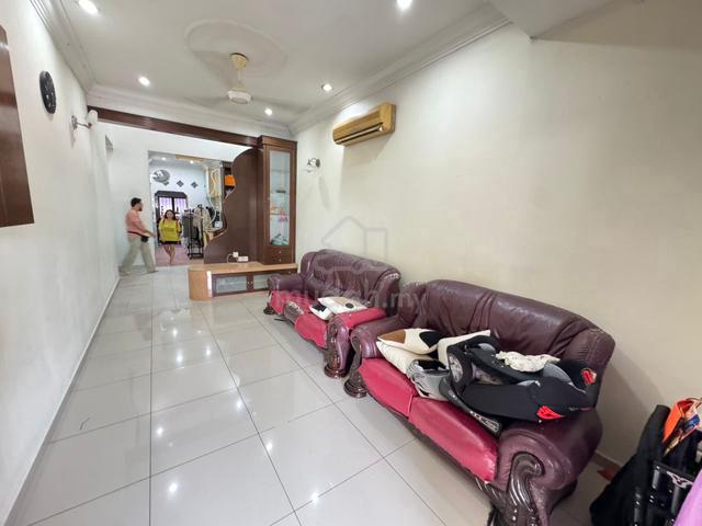 Bukit Indah single storey fully furnished 2 aircond washing machine 1