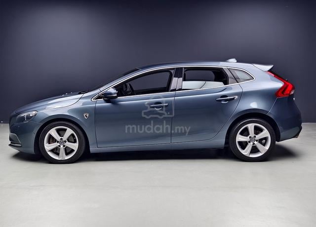 Ori-90K 2013 Volvo V40 2.0 T5 One Owner FSH - 5