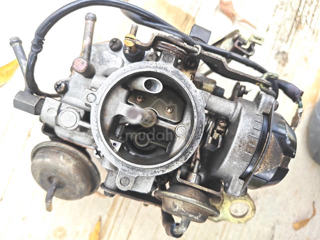 Nissan Venette C22 Carburetor - photo 6 of 6