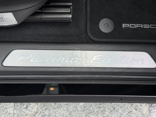 2023 Porsche CAYENNE 3.0 COUPE - Platinum Edition - 5