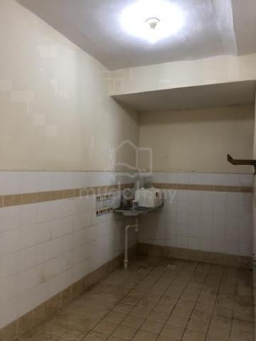 Residensi Acacia 1