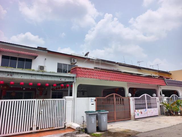 Fully Extended 2 Storey Taman Merdeka Batu Berendam CTRM 1