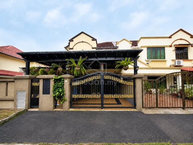 Rare 6-Bedroom End Lot Facing Open Fully Renovated at Kota Kemuning 1