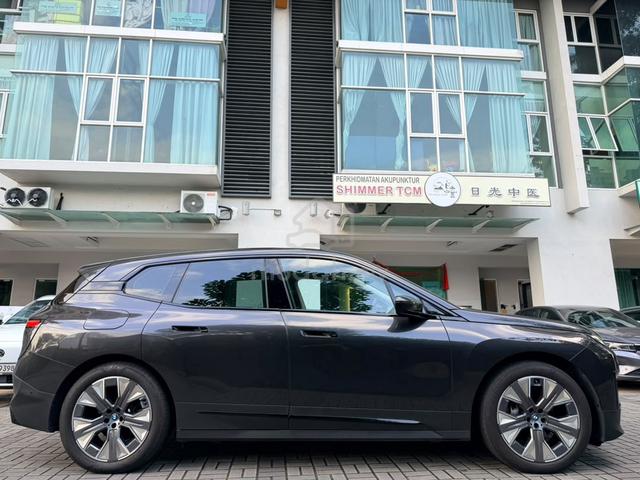 ONLY 32K KM⭐ Bmw IX xDRIVE40 2023 WRRTY 2028 /2031 - 2