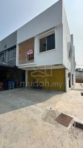 Rumah Kedai 2 Tingkat Untuk Disewa Berhampiran Sabasun Kuala Terenggan 1