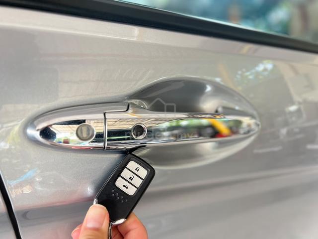 2017 Honda CITY 1.5 V (A) - 5