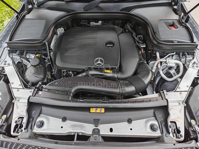 Mercedes Benz GLC300 2.0 AMG (A) F.S.R / 4 MATIC - 5