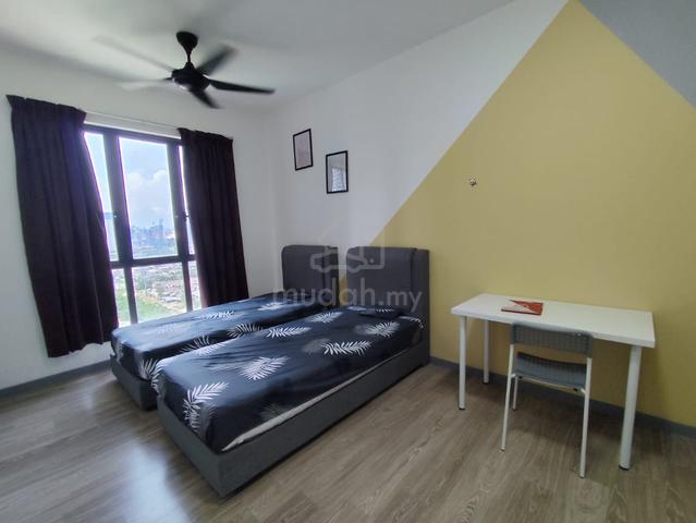 United Point Residence - Master Room For Rent 1
