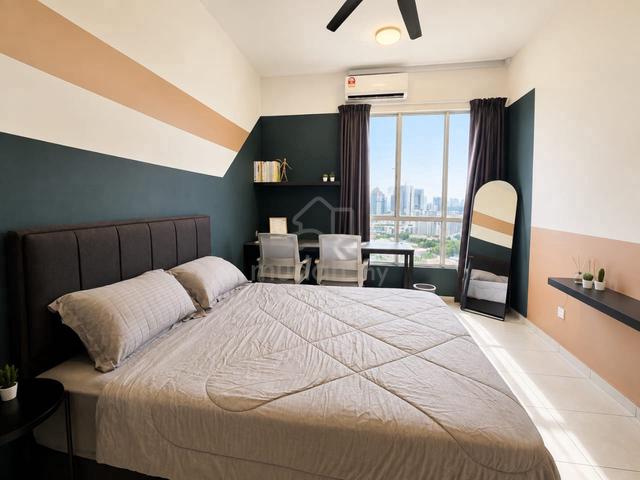 Pixel Permaisuri | Luxe Master Bedroom, Fully Furnished, Beside LRT St 1