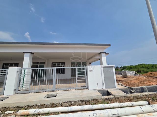 Last Unit Corner Teres Setingkat Malim Jaya, Balai Panjang 1