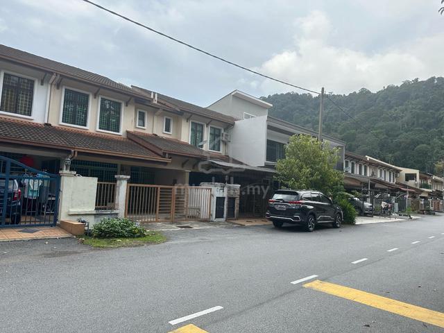 Ampang Saujana Double Storey House For Sale 1