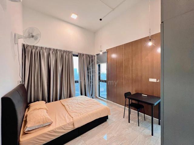 Fully Furnish Room Skyville 8 Include All Utility Near Midvalley OUG 1