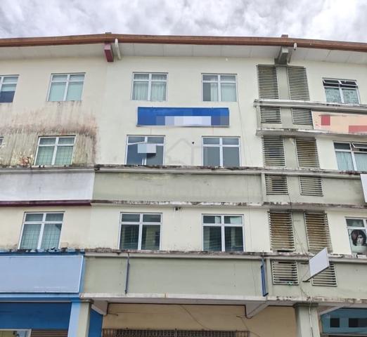 Prime Area 4-Storey Intermediate Shoplot @ Stutong Parade, Kuching. 1
