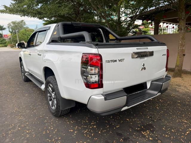 Mitsubishi TRITON 2.4 VGT PREMIUM (A) TEMERLOH - 2