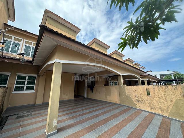 Teres 2 Tingkat Kuala Kangsar, Perak - Renovated Unit Fully Tiles ✅ 1