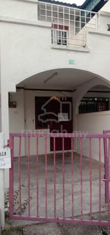 House For Rent At Taman Arkid 1