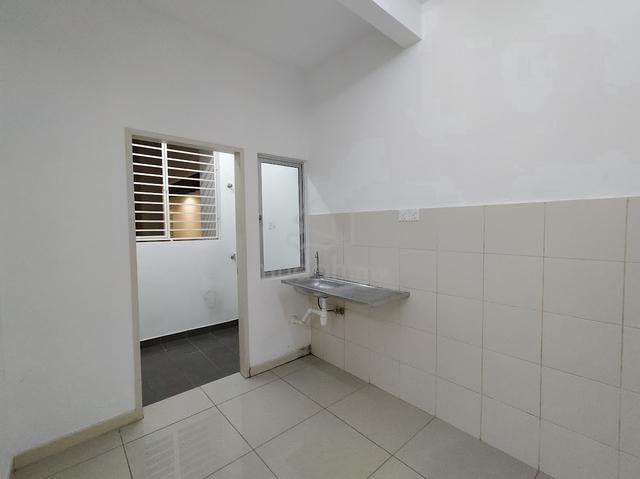 Savanna Executive Suite @ Southville City 1