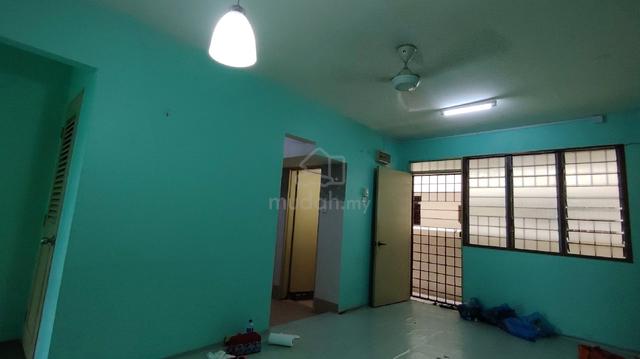 Semarak Apartment (Shah Alam) 1
