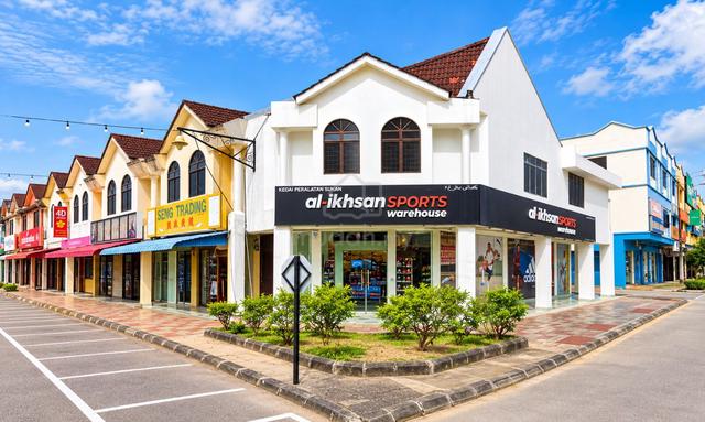 CORNER Double Storey Shop Bandar Baru Rompin 1