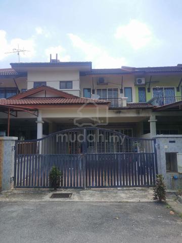 2 Storey Terrace Taman Kristal 2, Dengkil 1