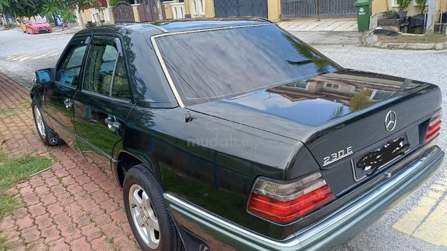 1995 Mercedes Benz 230E 2.3 W124 (A) - 4