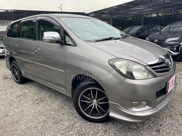 2011 Toyota INNOVA 2.0 G (A) - 4
