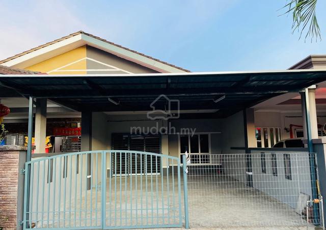 Taman PD Teknik beside Bandar Dataran Segar 1