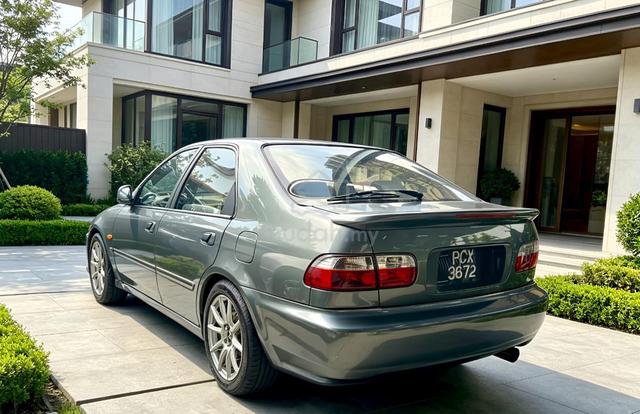 Honda CIVIC 1800cc DOHC VTEC racing - 3