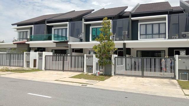 2 Storey Superlink House @ Bandar Seri Coalfields Hemingway EXTENDED 1