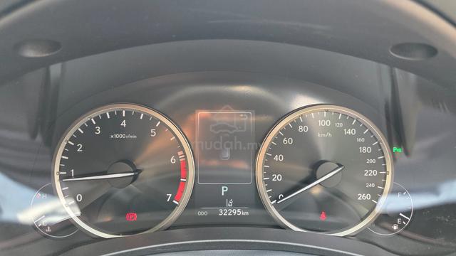 GRADE 4 2021 Lexus NX300 2.0 SPICE & CHIC PROMO - 5