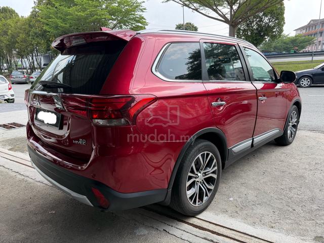 2017 Mitsubishi Outlander 2.0 4WD (A) Full Loan - 2